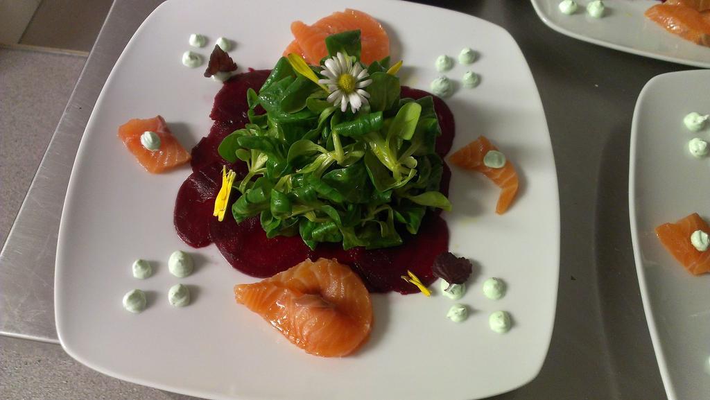 Hotel- Weingut- Moselloreley พิสพอร์ต ภายนอก รูปภาพ